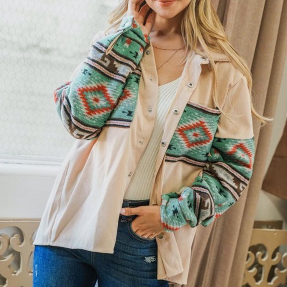 THE SHASTA LADIES AZTEC PRINT CORDUROY SHACKET - Picture 11 of 12
